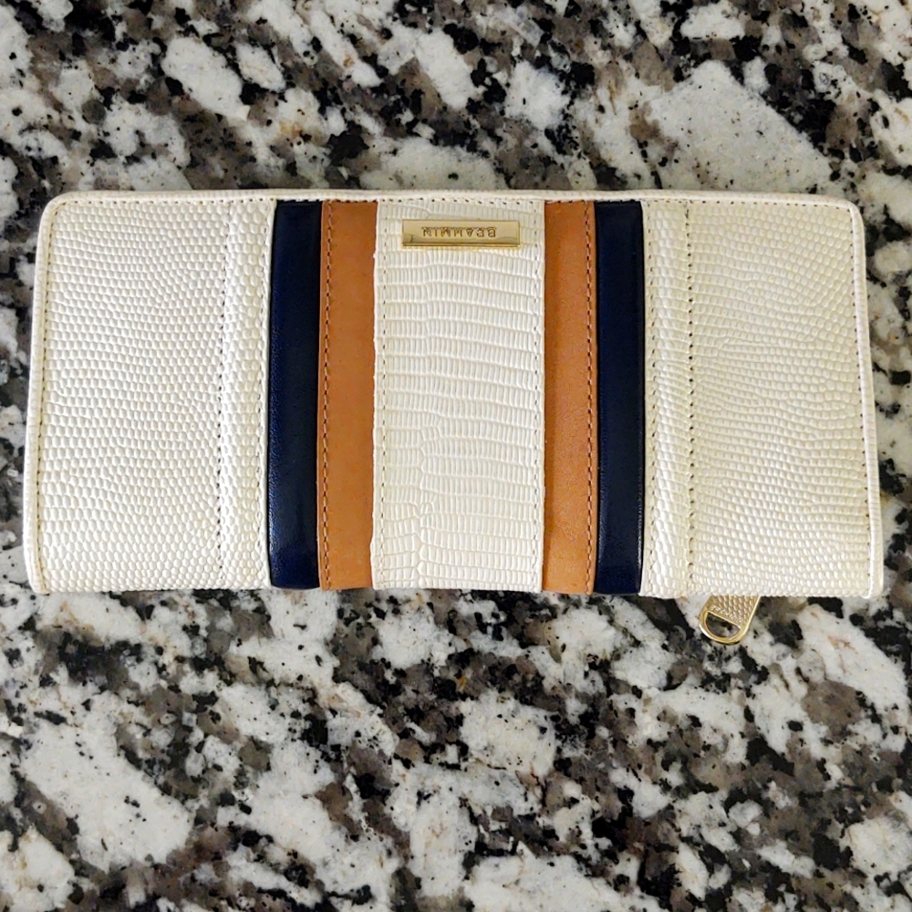Brahmin Wallet